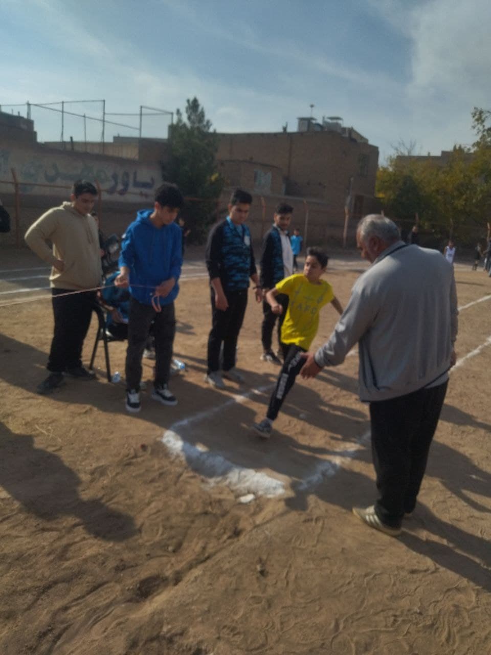 شرکت در مسابقات ورزشی در سطح شهرستان