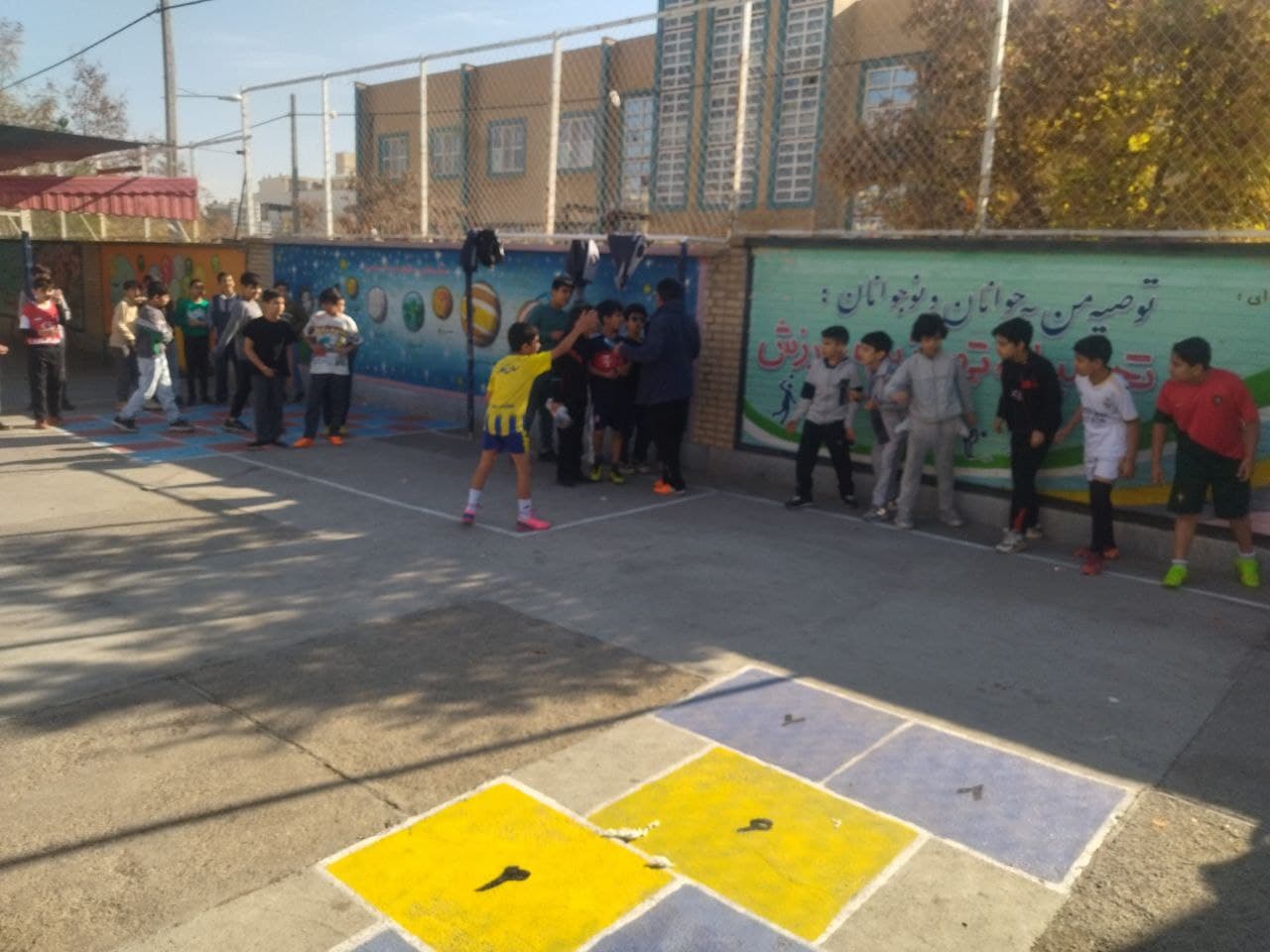 شرکت در مسابقات ورزشی در سطح شهرستان